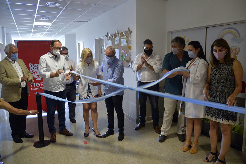Julio Zamora inauguró la ampliación de la Unidad de Terapia Intensiva Pediátrica en el Hospital Materno Infantil