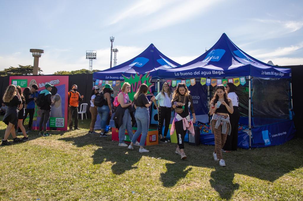 AySA concientizó a miles de personas sobre el cuidado del agua en el Lollapalooza