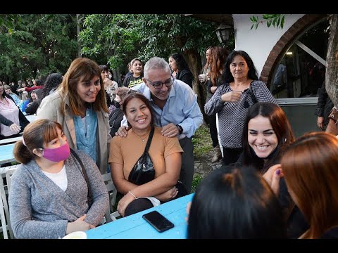 Julio y Gisela Zamora reconocieron la labor social de vecinas de la localidad de Benavídez