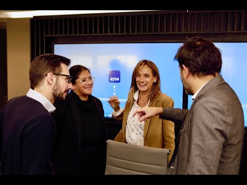 Malena Galmarini, Carlos Bianco y Agustín Simone firmaron convenios para continuar llevando agua potable y cloacas a los barrios populares del conurbano