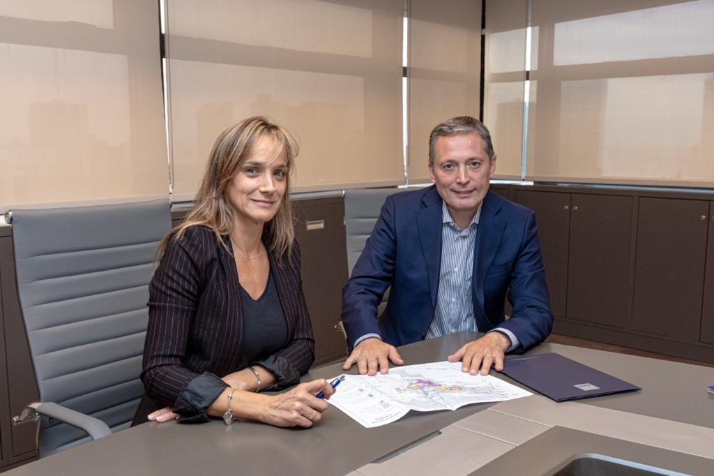 Malena Galmarini y Fernando Gray continúan trabajando para llegar con agua potable y cloacas a más vecinas y vecinos de Esteban Echeverría