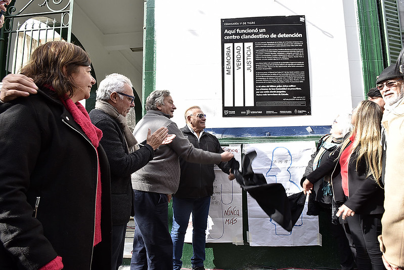 Se repuso la señalización de Sitio de Memoria en la Comisaría 1ra de Tigre