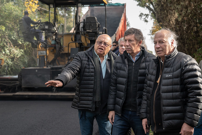 Posse supervisó el tramo final de las obras para renovar 21 cuadras en Boulogne