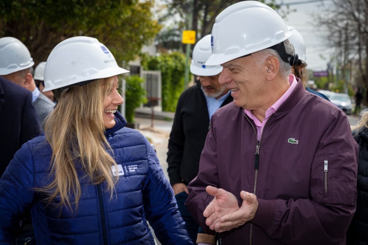 Malena Galmarini visitó junto a Néstor Grindetti los avances de una obra cloacal que beneficiará a más de 13.000 habitantes de Monte Chingolo, en Lanús