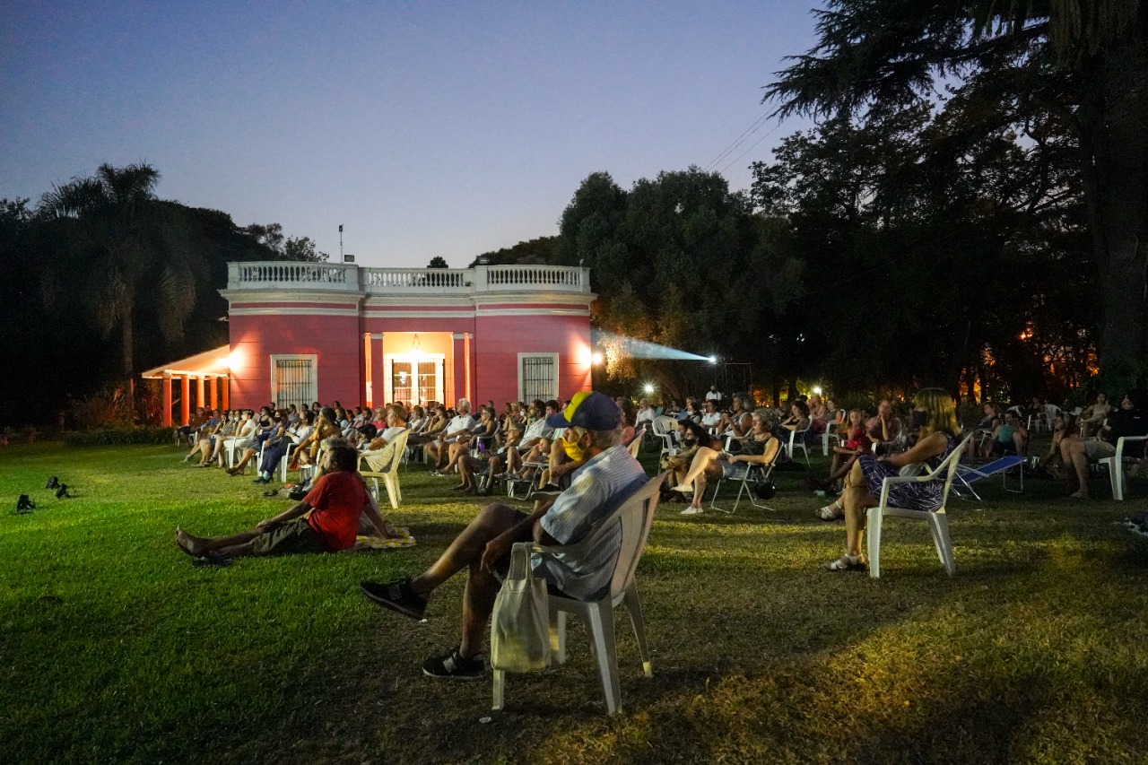 Cine al Aire Libre Quinta Trabucco (2) (1) (1)