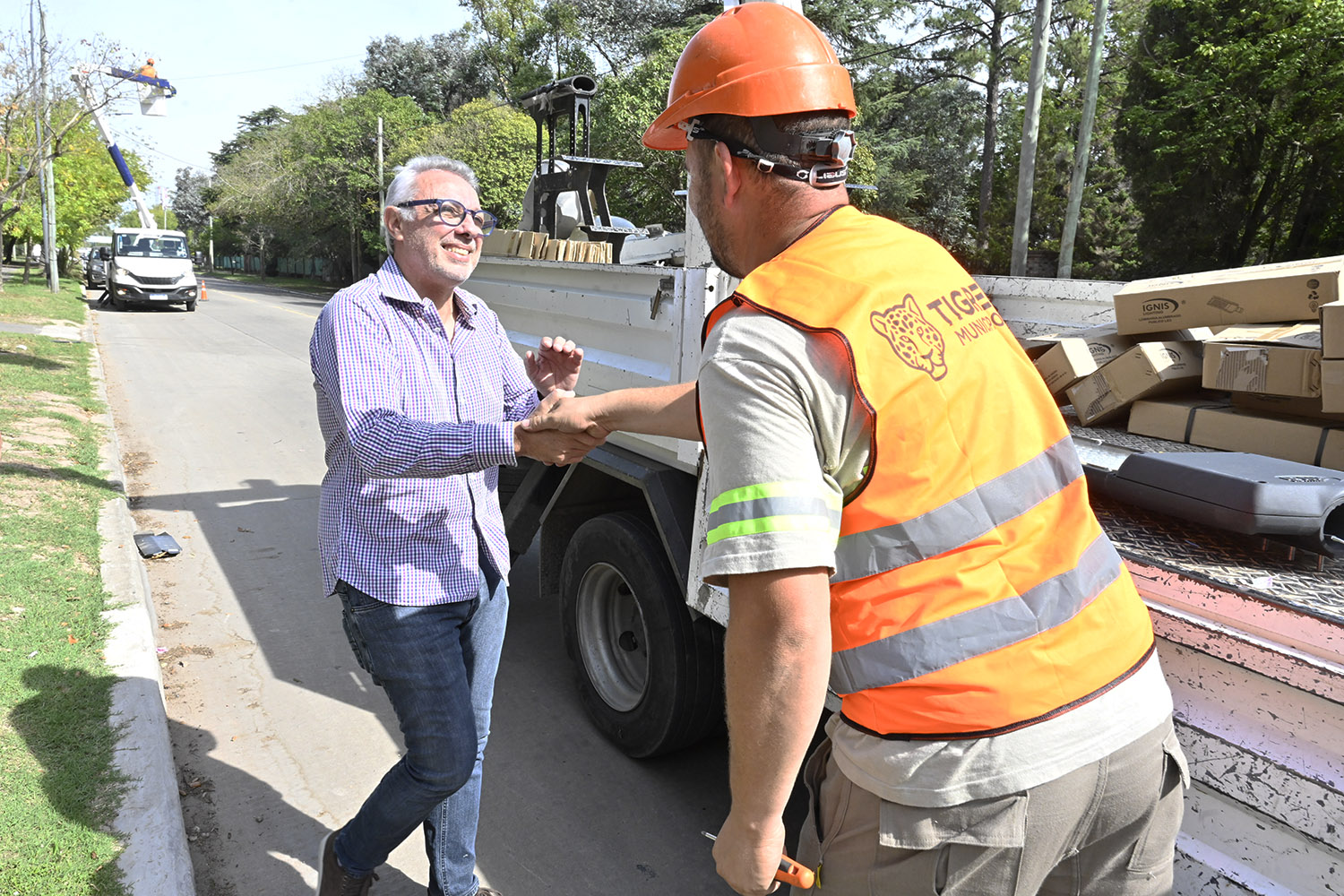 El Municipio de Tigre avanza con obras viales y de iluminación en Benavídez