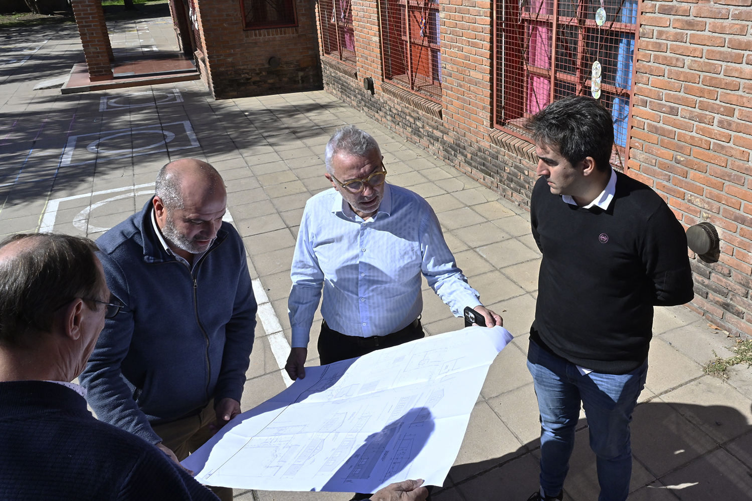 Julio Zamora supervisó la ampliación del Jardín de Infantes N° 935