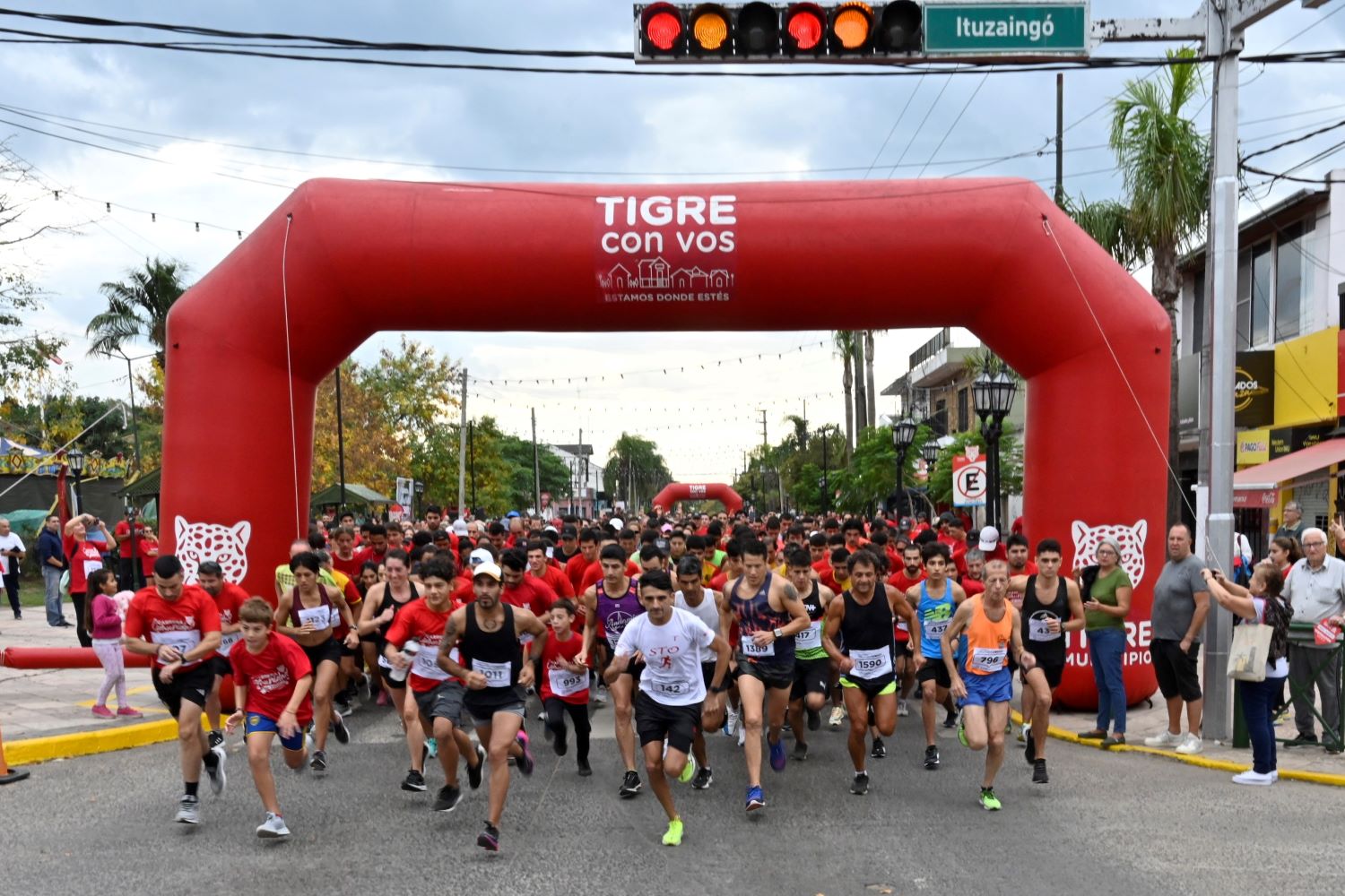 El Municipio realizó la carrera “Comunidad de Tigre” en el marco del 94° aniversario de la localidad de Benavídez