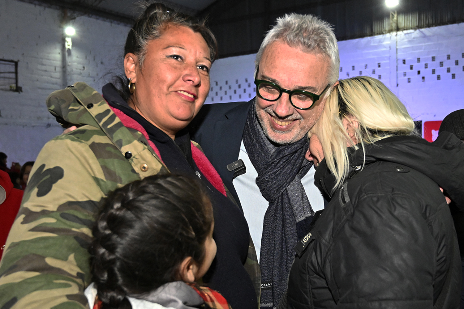 Julio Zamora reconoció a trabajadoras y trabajadores vecinales por su labor dedicado a la comunidad