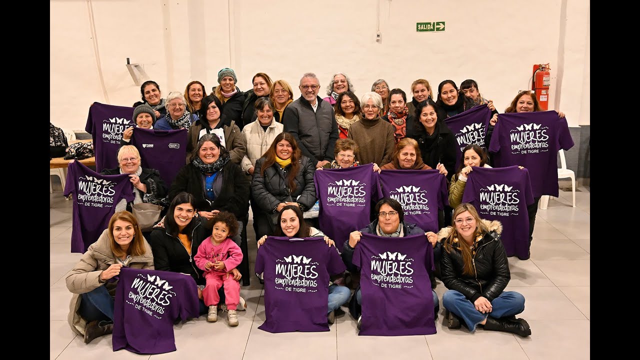 En Rincón de Milberg, Julio Zamora participó de la asamblea mensual del programa municipal Mujeres Emprendedoras
