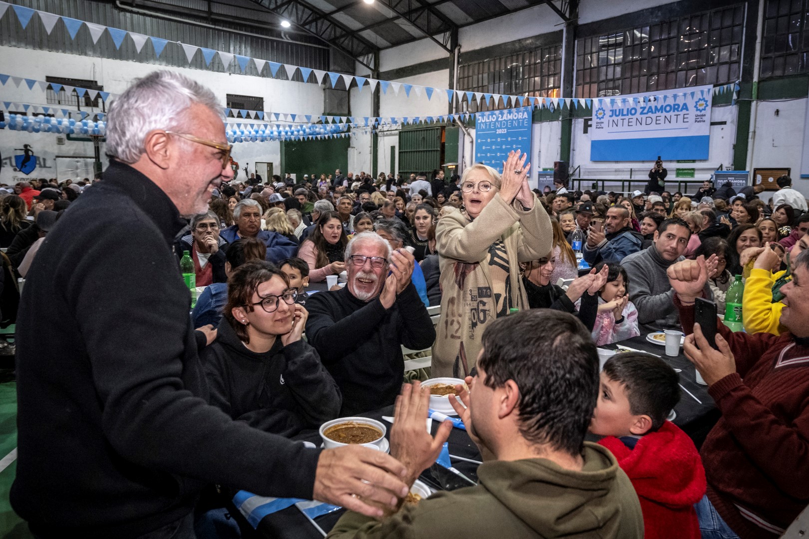 Julio Zamora a vecinas y vecinos de Benavídez: «Quiero convocarlos a caminar juntos hacia octubre para que sigamos transformando a Tigre»