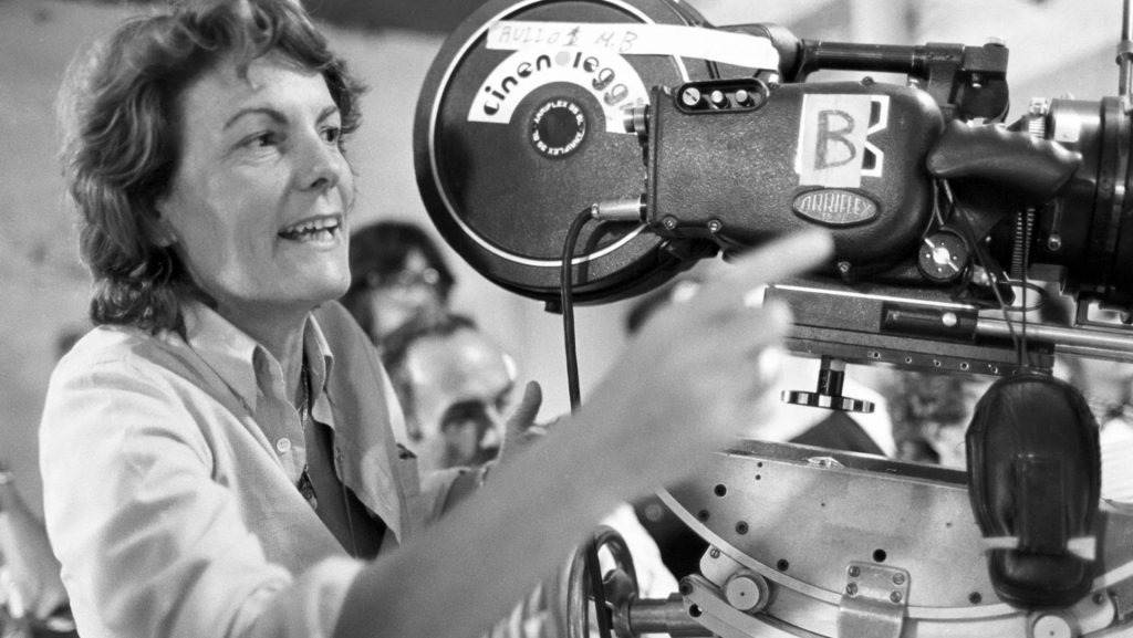 DIRECTORA LILIANA CAVANI