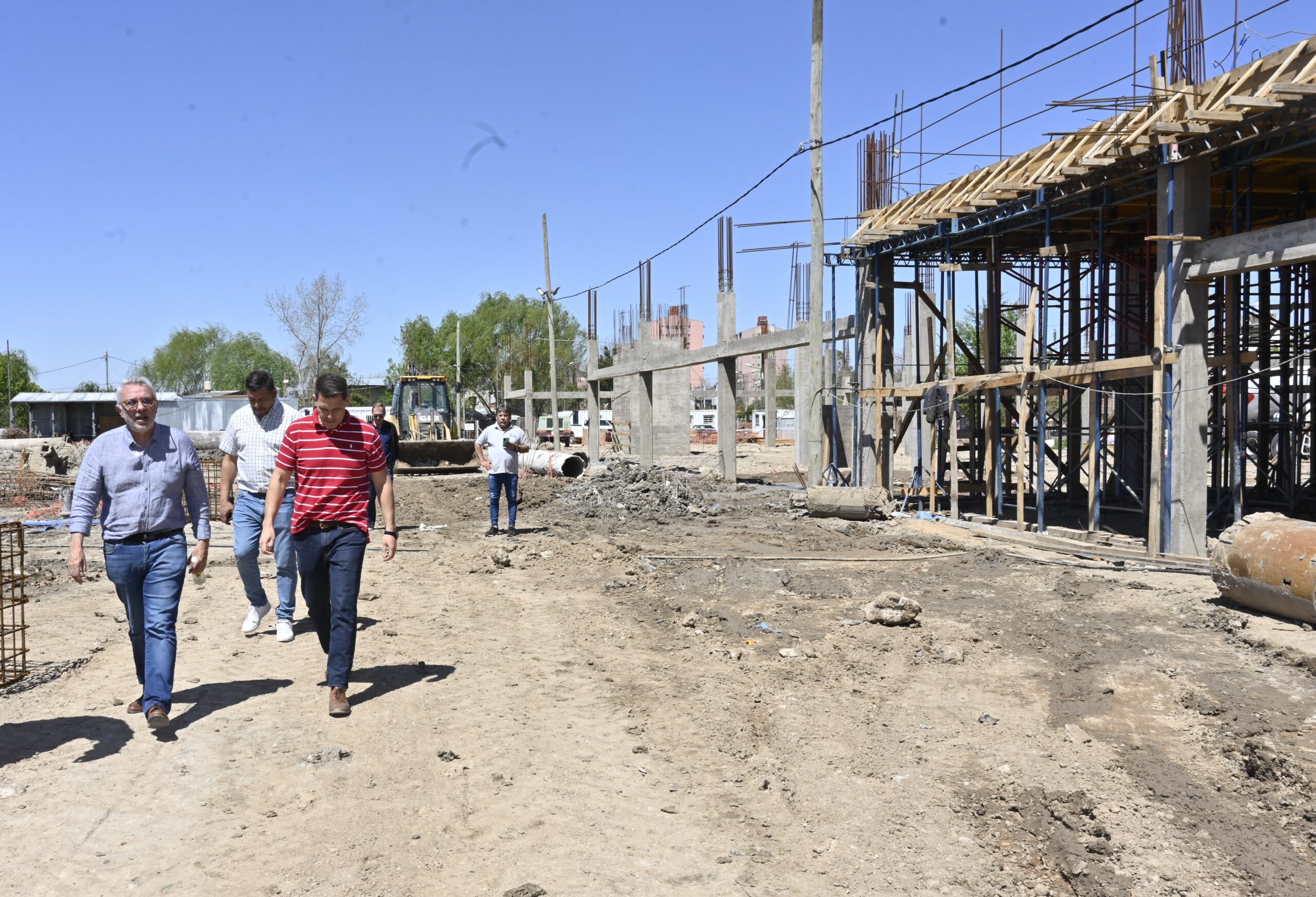 Julio Zamora monitoreó lo avances de obra del nuevo Hospital de Alta Complejidad para Adultos