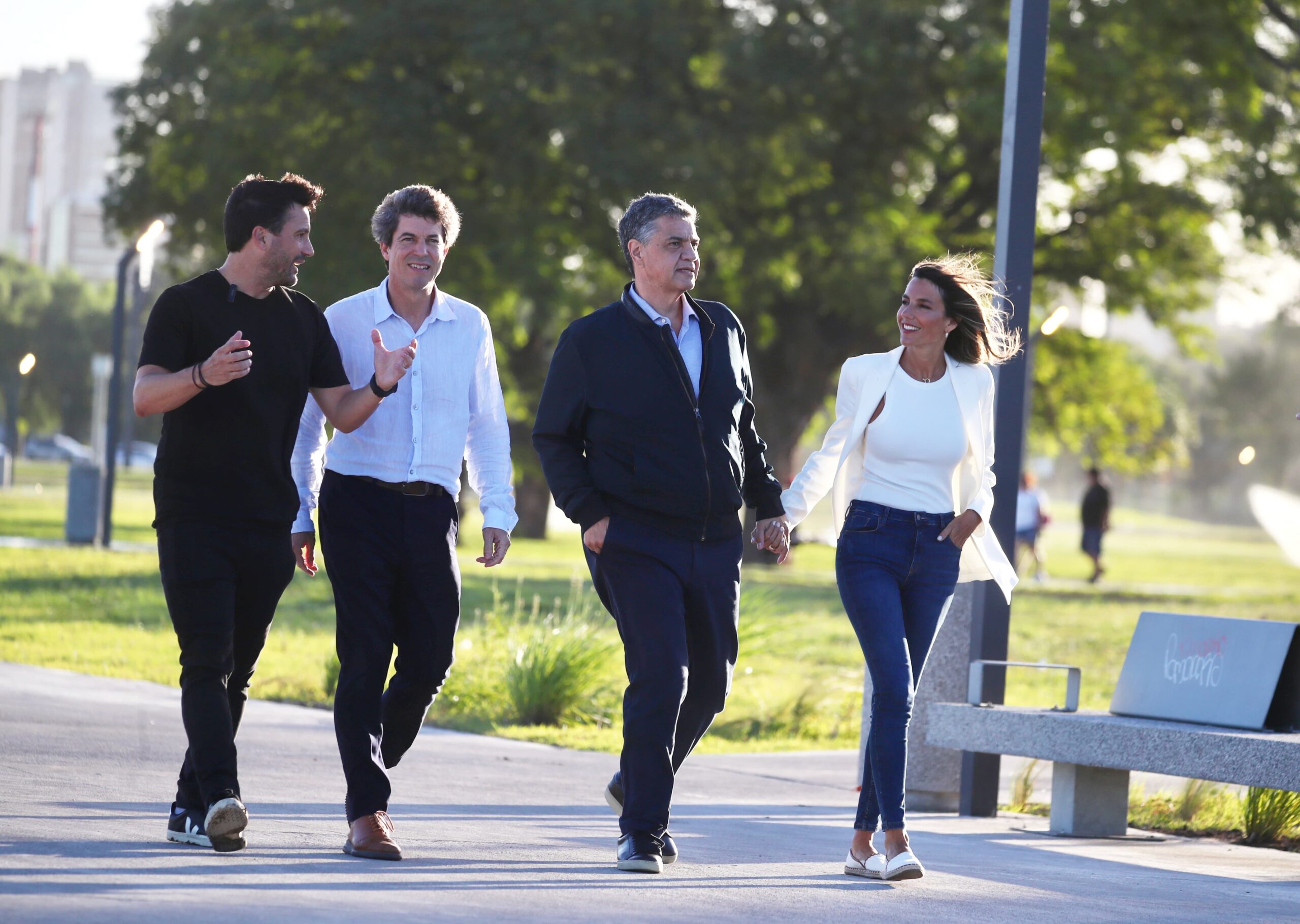 Jorge Macri inauguró el Parque Carrasco: «Ahora la gente puede disfrutar del río y ver a la Ciudad desde este lado»