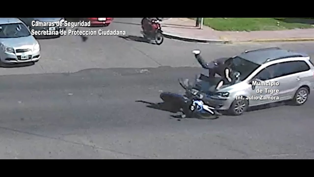 El Sistema de Protección Ciudadana de Tigre brindó asistencia tras un accidente entre un auto y una moto