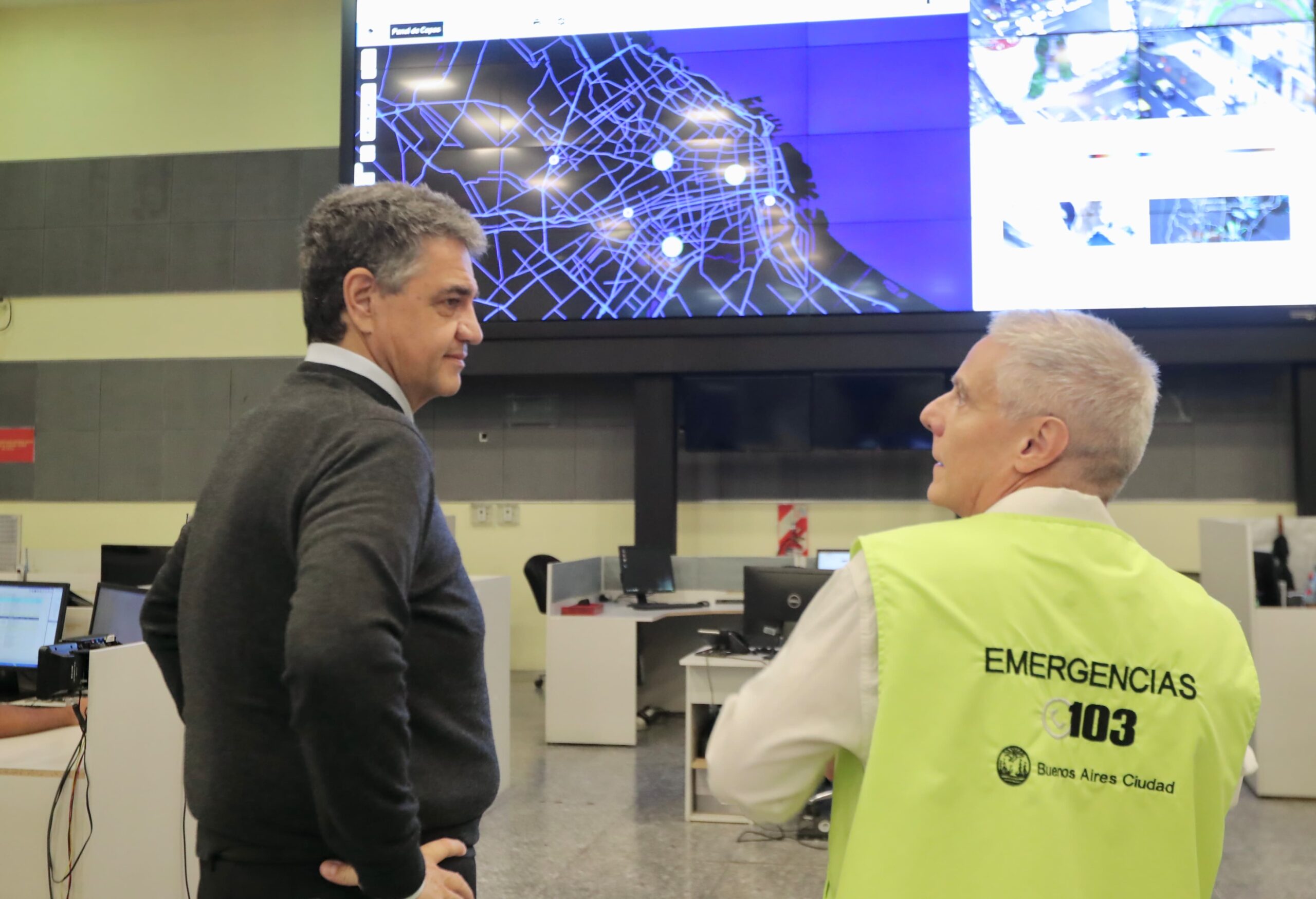 Jorge Macri supervisa el operativo de emergencias por las tormentas en Buenos Aires