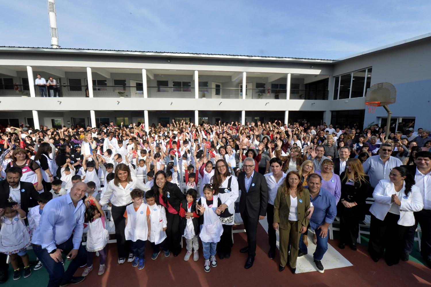 Julio Zamora inauguró la Escuela Primaria N°23 «Pablo Pizzurno» de Don Torcuato