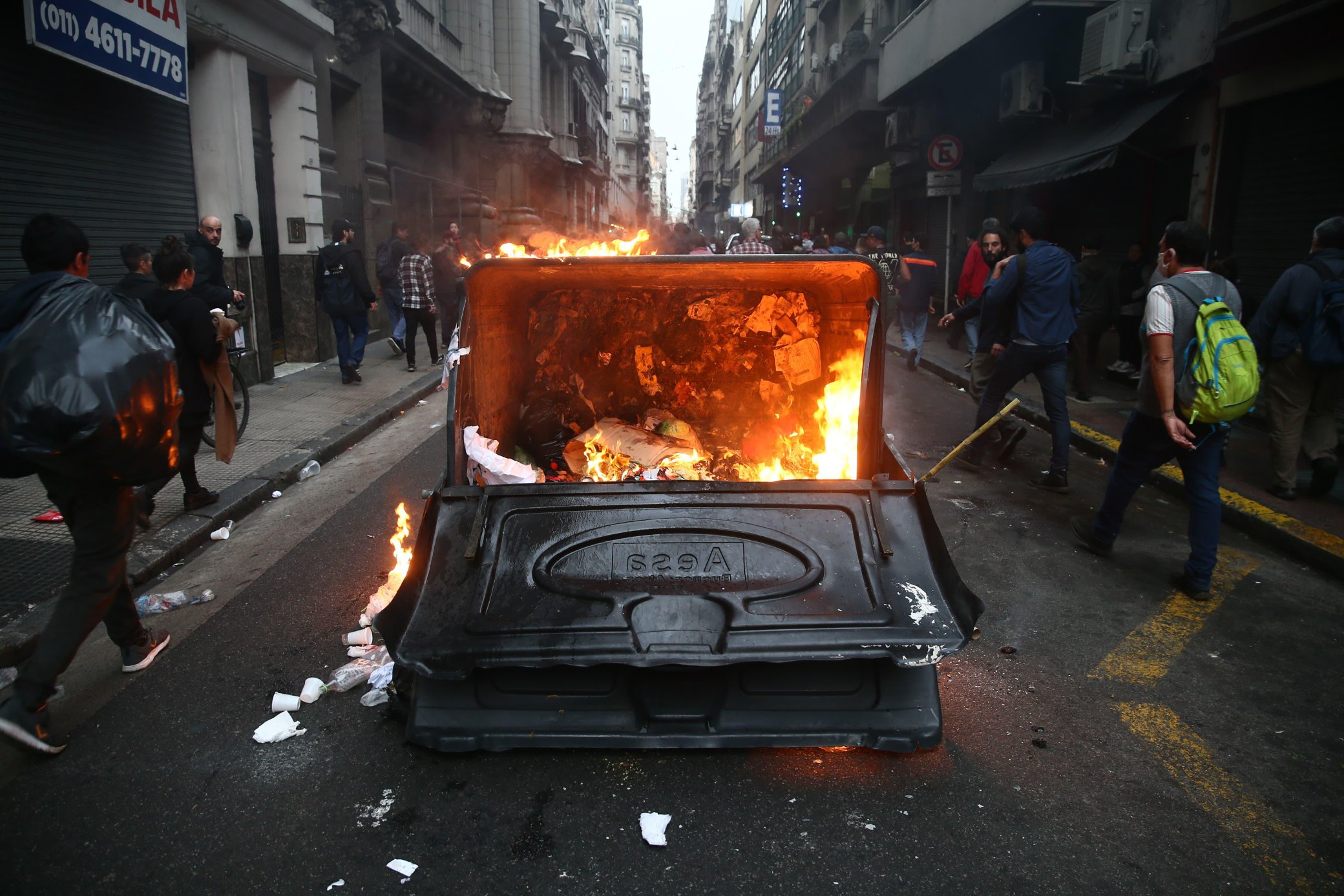 La Ciudad ayudará económicamente a los comerciantes afectados por los incidentes en la zona del Congreso