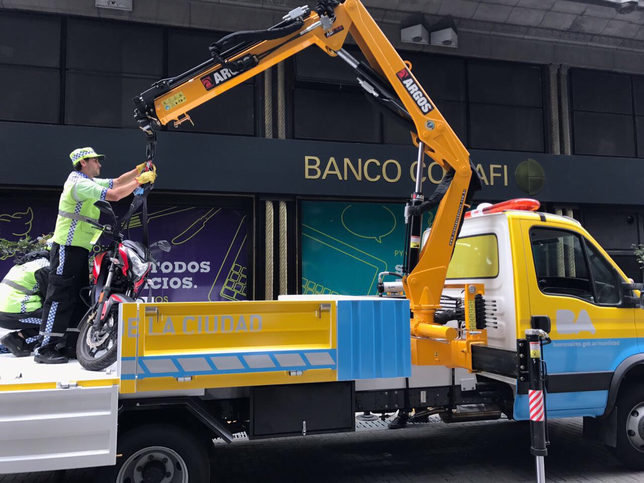 5c8fa0a5d5ccd95f9845dc9d9dda62e894af1710