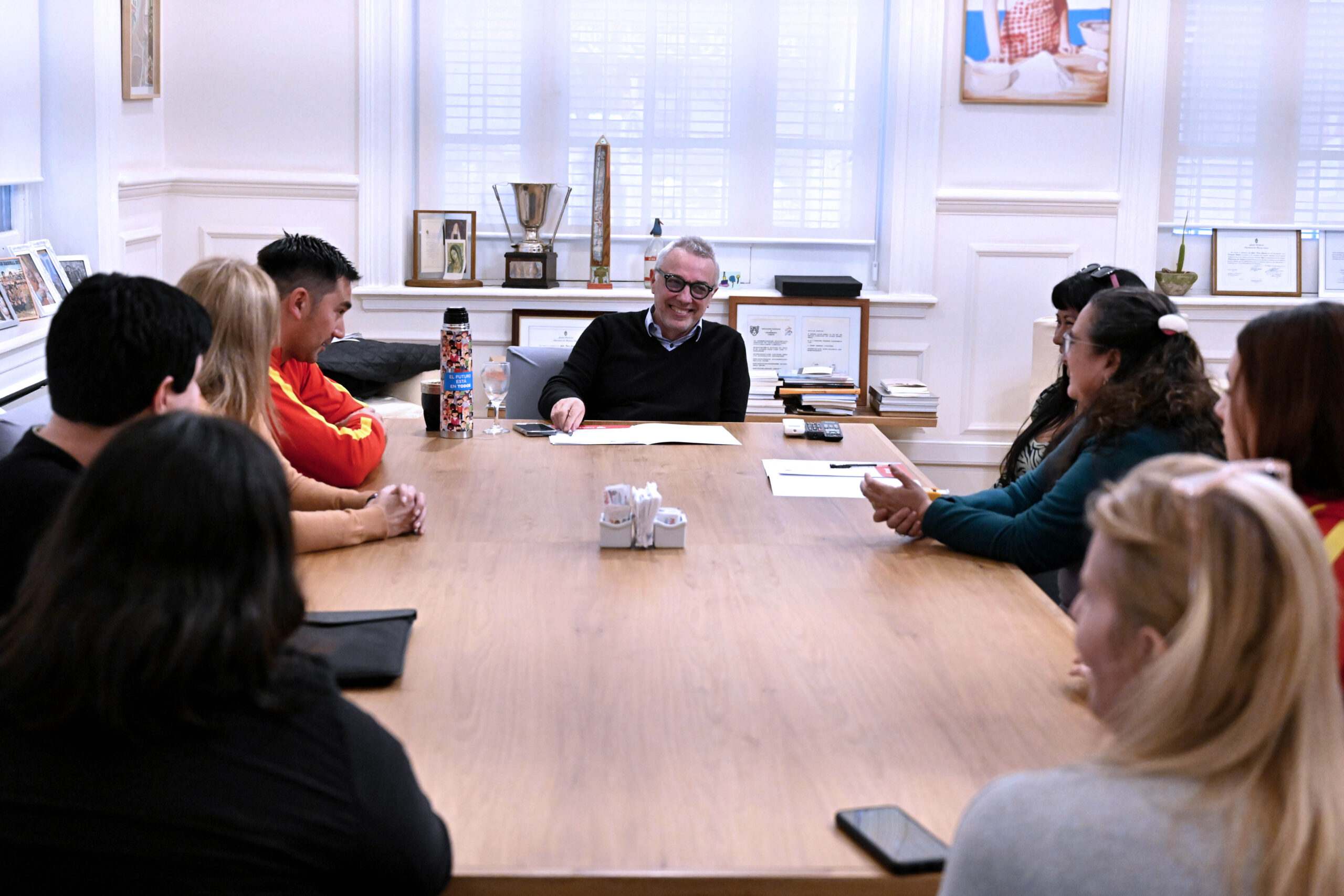 Julio Zamora firmó un convenio para el dictado de cursos de guardavidas en el Municipio de Tigre