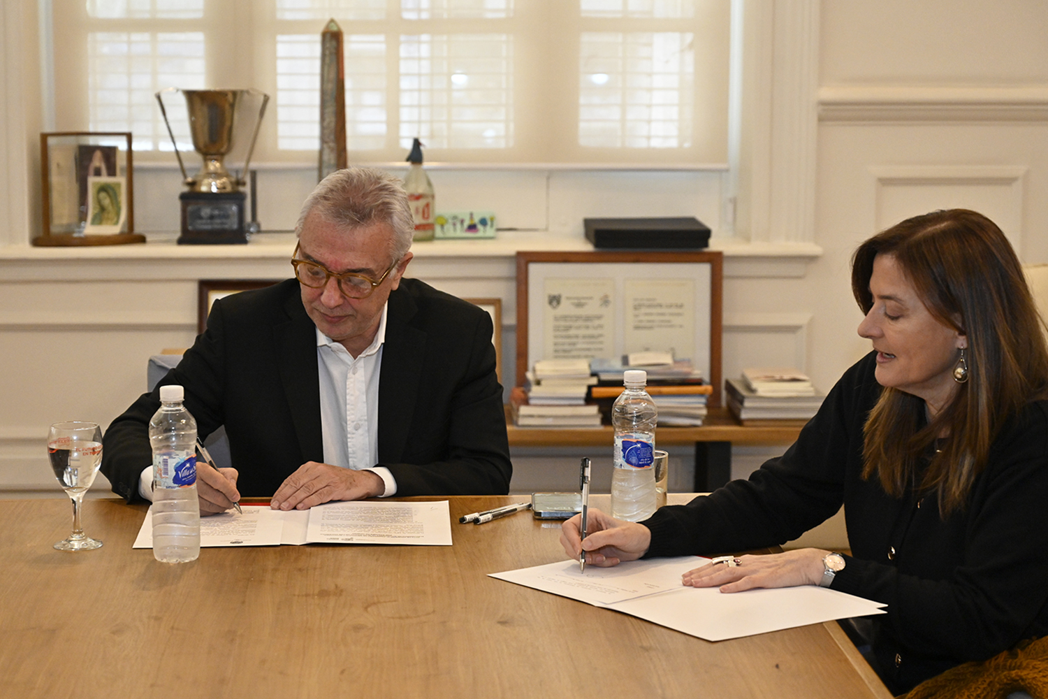 Julio Zamora y la ministra de Mujeres y Diversidad bonaerense, Estela Díaz, acordaron fortalecer las políticas de género en el Municipio de Tigre