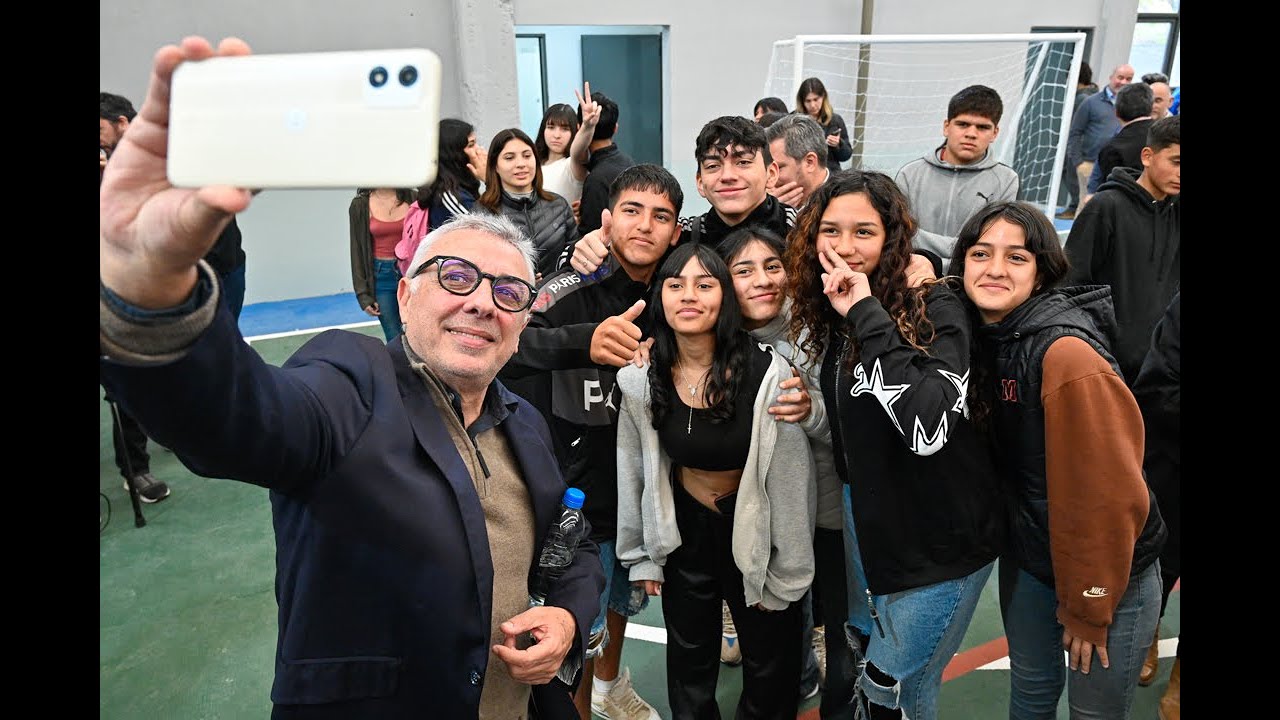 Julio Zamora inauguró el SUM y gimnasio deportivo de la EES N°11 “Juana Azurduy” de Don Torcuato