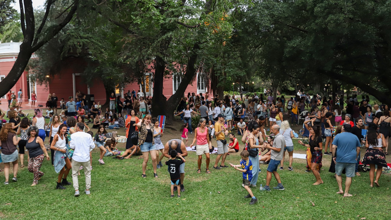 Una nueva edición de Bailar al Atardecer llega a Vicente López