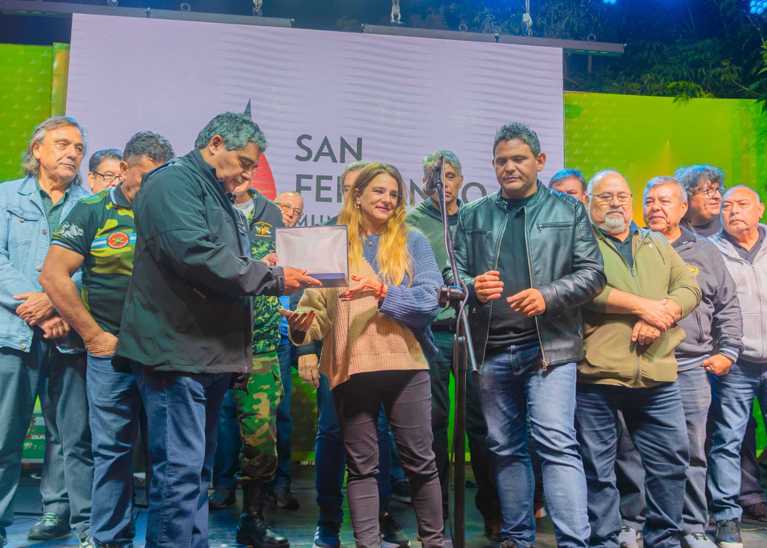 San Fernando homenajeó a Héroes de Malvinas con un acto y una vigilia que cerró Yuyo Gonzalo