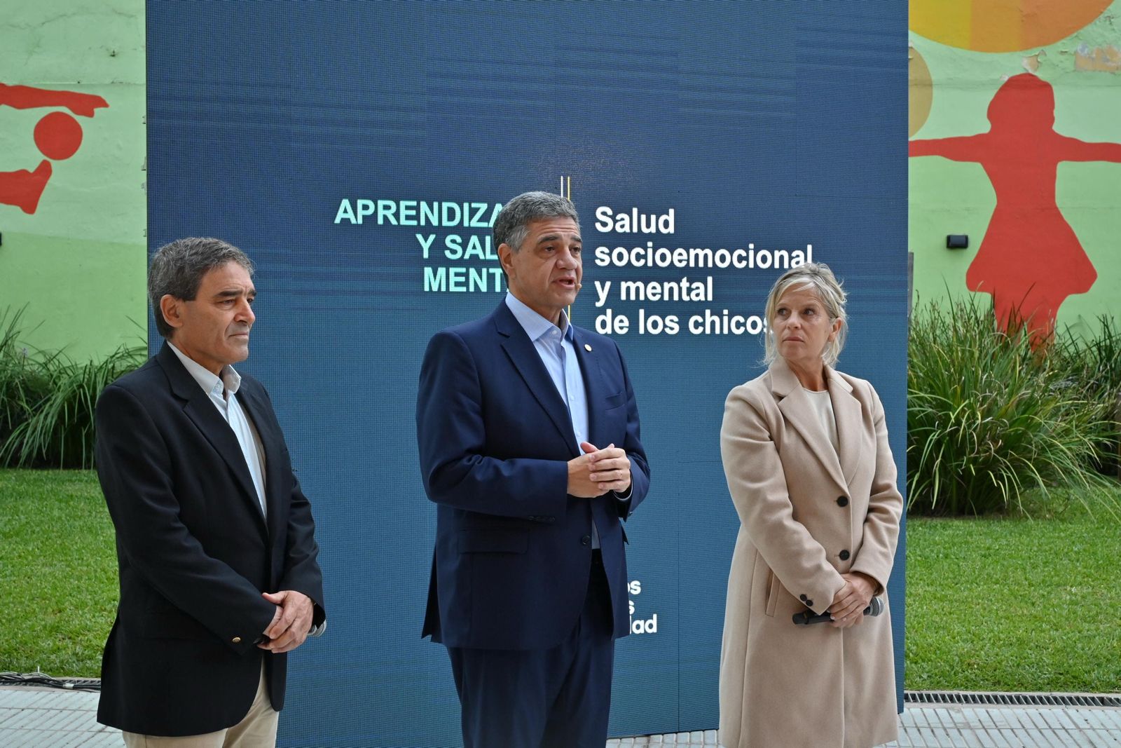 Efecto Adolescencia: la Ciudad crea una plataforma para fortalecer el vínculo entre la familia y la escuela
