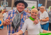 Personas Mayores de los Polis y Centros de Jubilados de San Fernando festejaron con un nuevo gran baile