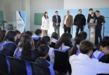 Kicillof inauguró las obras de ampliación de la Escuela Primaria N°45