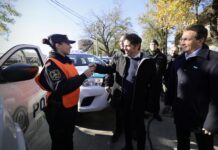 Kicillof entregó patrulleros y motos para fortalecer la seguridad en Florencio Varela
