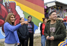 El Municipio de Tigre inauguró en el Centro de Integración Social del barrio Almirante Brown un mural dedicado a la identidad de su comunidad