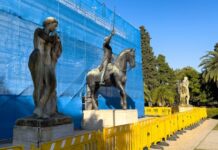 Monumento a Simón Bolívar: comenzó la restauración de una obra histórica del Parque Rivadavia