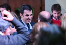 Ramón Lanús rindió cuentas en Villa Adelina y anunció la renovación del natatorio de Campo N5
