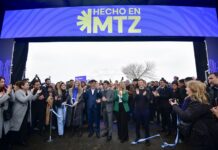 Kicillof y Magario encabezaron la apertura de la Expo “Hecho en MTZ”