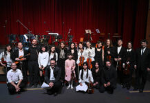 En el Teatro Municipal Pepe Soriano, la Orquesta de Cuerdas de Tigre ofreció un emotivo concierto para la comunidad