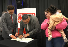 El Municipio de Tigre acompañó a familias de Rincón de Milberg en la firma de 97 escrituras para avanzar con el sueño de la casa propia