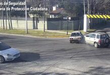 Operativo rescate en Ricardo Rojas tras un choque vehicular: una mujer quedó atrapada en su auto pero fue asistida rápidamente