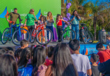 Eva Andreotti acompañó el inicio del ‘Mes de las Infancias’ en las plazas de San Fernando