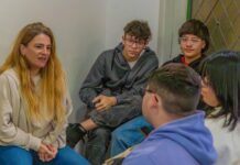 San Fernando y la Fundación Banco Provincia entregaron lentes a estudiantes de secundarias