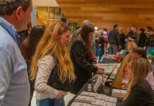 Miles de personas disfrutaron la Feria del Libro Regional de San Fernando