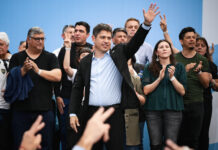 “A la salud pública se la defiende en las urnas, de forma masiva y democrática”