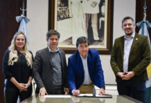 Kicillof y Cuattromo firmaron convenios con municipios para la compra de bienes de capital