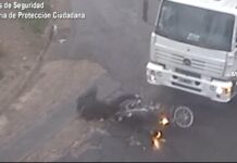 La cámaras del COT detectaron un fuerte impacto entre un camión y una motocicleta en la localidad de El Talar