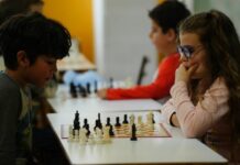 Más de 180 chicos participan cada sábado en los torneos escolares de ajedrez