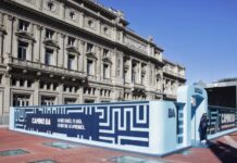 Camina BA: un laberinto frente al Teatro Colón por la semana de la limpieza