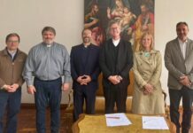 El Ministerio de Educación y Cáritas firman un acuerdo para fortalecer la oferta educativa en la Comuna 9
