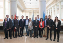 Encuentro de trabajo con el Instituto de Administración de Shanghái