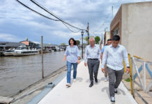 En el Puerto de Frutos, Julio Zamora supervisó la construcción de un mirador peatonal